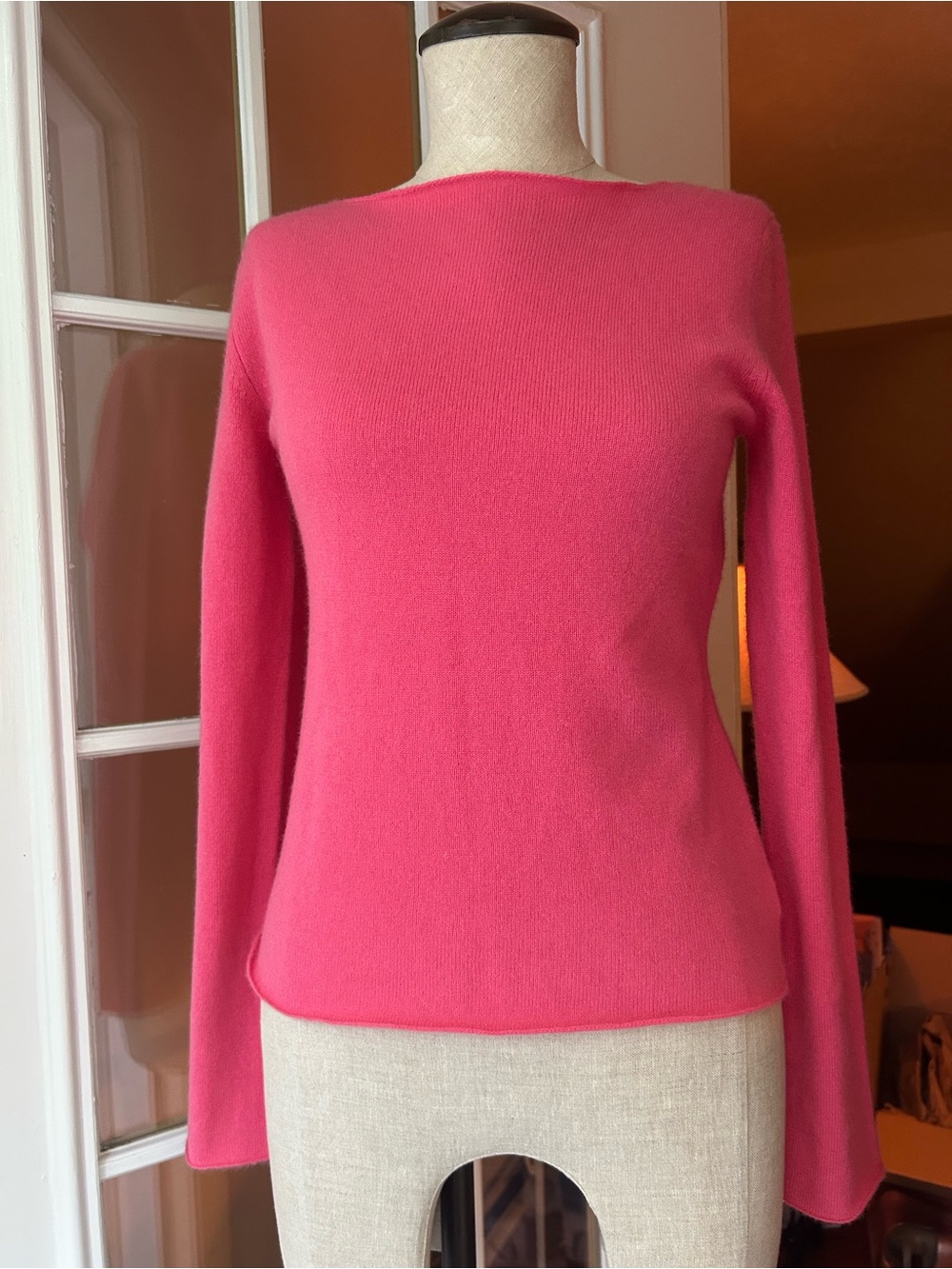 Adrienne Vittadini pink 100% soft Cashmere Sweater. XS